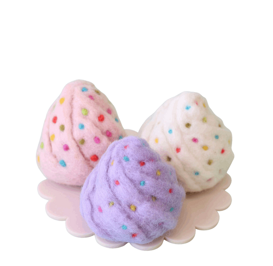 Meringue Kisses